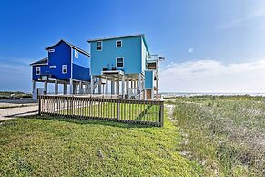 Beachfront Freeport Retreat: 16 Mi to Downtown!