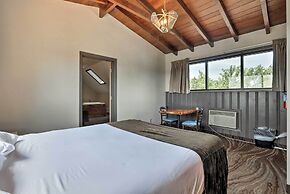 Burkesville Apt w/ Deck, Views & Pool Access!