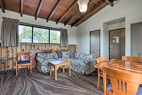 Burkesville Apt w/ Deck, Views & Pool Access!