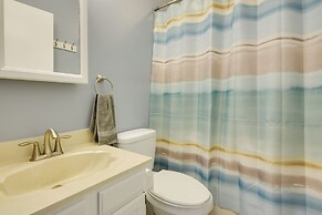 Central Sea Isle City Condo - 1 Block to the Beach