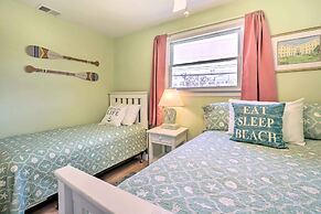 Cape May Quad Unit w/ Deck ~ Half-mi to the Beach!