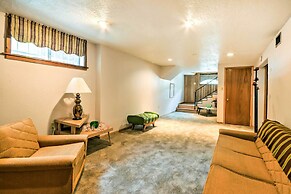 Bright Springer House w/ Hammock & Orchard Views!
