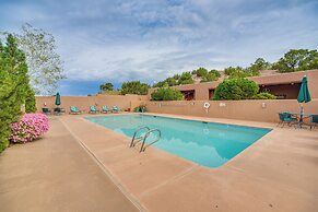 10 Mi to Santa Fe Plaza: Casita w/ Mtn View!