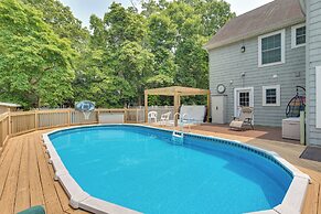 Cape May Getaway w/ Private Deck & Hot Tub!