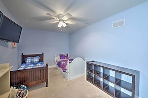 Cape May Getaway w/ Private Deck & Hot Tub!