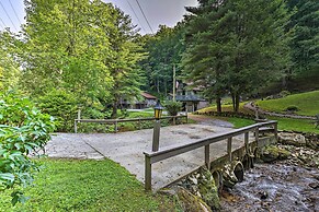 Chalet Retreat: Cozy Cabin w/ On-site Creek!