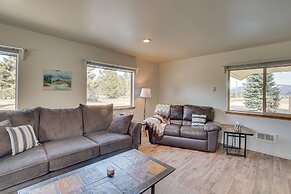 Charming Cle Elum Home w/ Patio: 5 Mi to Dtwn!