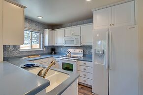 Charming Cle Elum Home w/ Patio: 5 Mi to Dtwn!