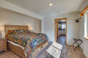 Charming Cle Elum Home w/ Patio: 5 Mi to Dtwn!
