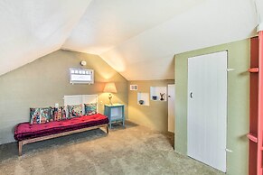 Charming Eugene Vacation Home: 1 Mi to Dtwn!