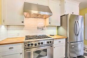 Charming Eugene Vacation Home: 1 Mi to Dtwn!