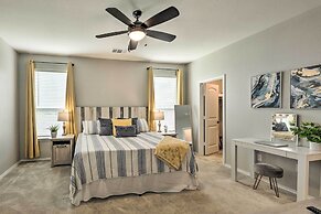 Charming Home Near Austin w/ Grill & Porch!