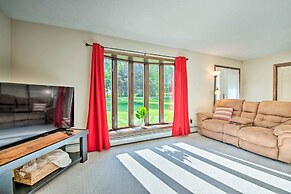 Charming Lewisburg Home w/ Hot Tub & Games!