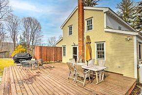 Charming Sharon Dwelling w/ Deck & Fire Pit!