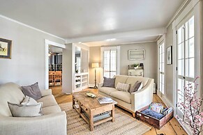 Charming Sharon Dwelling w/ Deck & Fire Pit!