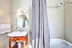 Charming Sharon Dwelling w/ Deck & Fire Pit!