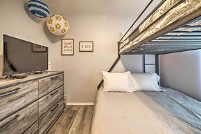 Cozy Condo w/ Pool Access in the Heart of Branson!