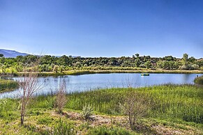 Clifton Retreat w/ Breathtaking Mt Backdrop!