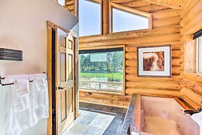 Clifton Retreat w/ Breathtaking Mt Backdrop!