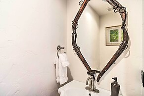 Clifton Retreat w/ Breathtaking Mt Backdrop!