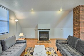 < 3 Mi to Dtwn: Cleveland Apt w/ Deck & Wet Bar