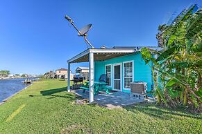 Canalfront Cabin in Sargent: 1 Mile to Beach!