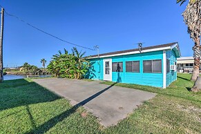 Canalfront Cabin in Sargent: 1 Mile to Beach!