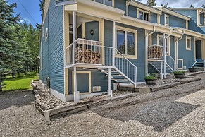 Cozy Cloudcroft Townhome ~ 1 Mi to Burro Ave!