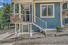 Cozy Cloudcroft Townhome ~ 1 Mi to Burro Ave!