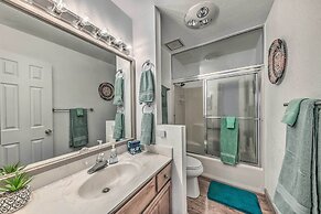 Cozy Cloudcroft Townhome ~ 1 Mi to Burro Ave!
