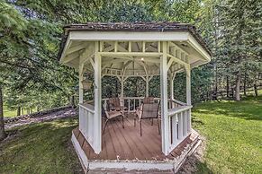 Cozy Cloudcroft Townhome ~ 1 Mi to Burro Ave!