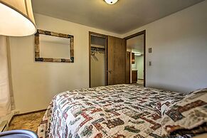 Cozy Angler's Apt - Steps to Trout Fishing River!