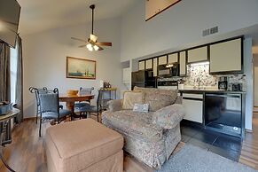 3 Mi to Titanic Museum: Branson Condo w/ Fireplace