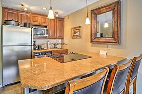 Copper Mountain Ski-in/ski-out Condo w/ Balcony!