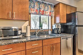 Hartford Escape w/ Fire Pit ~ 3 Mi to Ski & Golf!