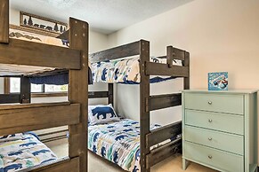 Hartford Escape w/ Fire Pit ~ 3 Mi to Ski & Golf!