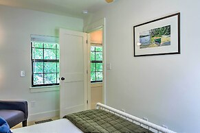 Beautiful Hill Country Cottage - Walk to Downtown!