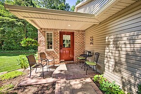 Cozy 'garden Room' in Welsh Mountain Suites!