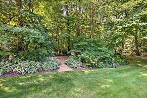 Cozy 'garden Room' in Welsh Mountain Suites!