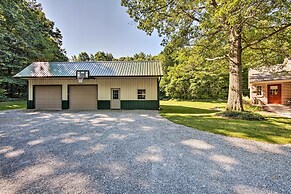 Cozy 'garden Room' in Welsh Mountain Suites!