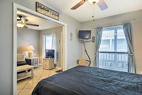 Gulf Shores Condo w/ Pool Access: Steps to Beach!
