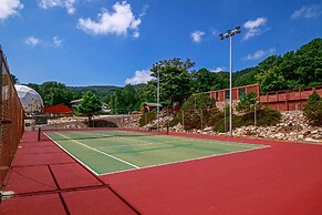 'timber Lodge' - Adventure Awaits, Comfort Calls