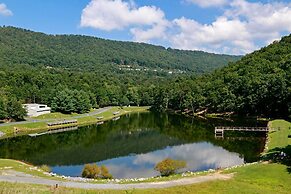 'timber Lodge' - Adventure Awaits, Comfort Calls