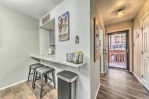 Cozy Ruidoso Condo w/ Grill & Mountain Views!