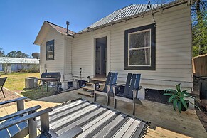 Cozy Livingston House w/ Fenced Yard + Patio!