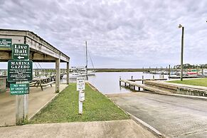 Diamondhead Condo - Marina, Pool Access & Golfing!