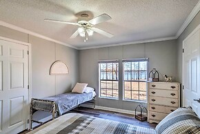 'cypress Point' Spacious Home: Pier & Boat Launch!