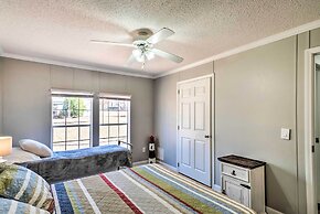 'cypress Point' Spacious Home: Pier & Boat Launch!