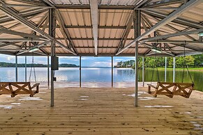 'cypress Point' Spacious Home: Pier & Boat Launch!