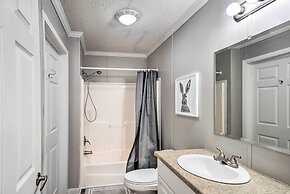 'cypress Point' Spacious Home: Pier & Boat Launch!